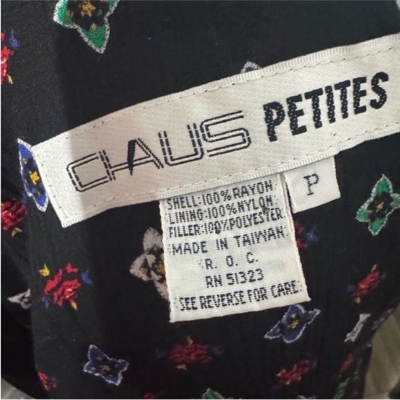 Vintage set by Chaus – skirt, jacket, and belt , size PS - Picture 3 of 8